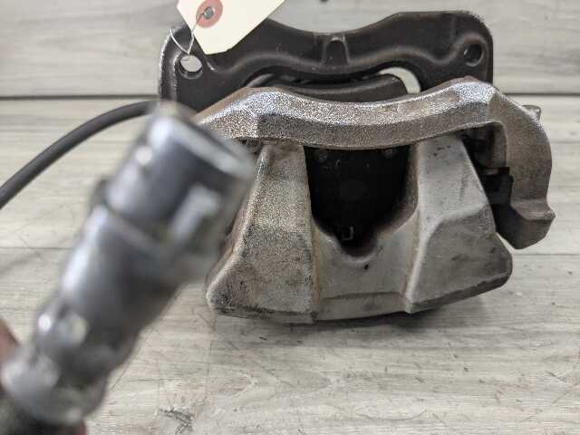 OEM BMW G01 G20 G22 G23 G26 G29 X3 330 430 FRONT Right Passenger Brake Caliper