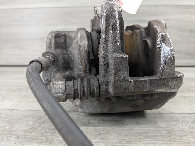 OEM BMW G01 G20 G22 G23 G26 G29 X3 330 430 FRONT Right Passenger Brake Caliper