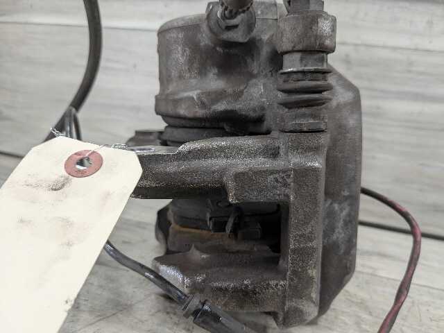 OEM BMW G01 G20 G22 G23 G26 G29 X3 330 430 FRONT Left Driver Side Brake Caliper