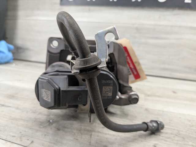OEM BMW G20 G22 G23 G26 G42 330 M340 430 M440 REAR Left Driver Brake Caliper