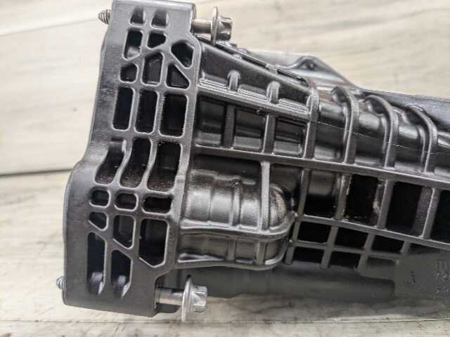 OEM BMW G01 G20 G22 G23 G26 G30 G42 330 430 X3 Engine B46 B48 Oil Filter Housing