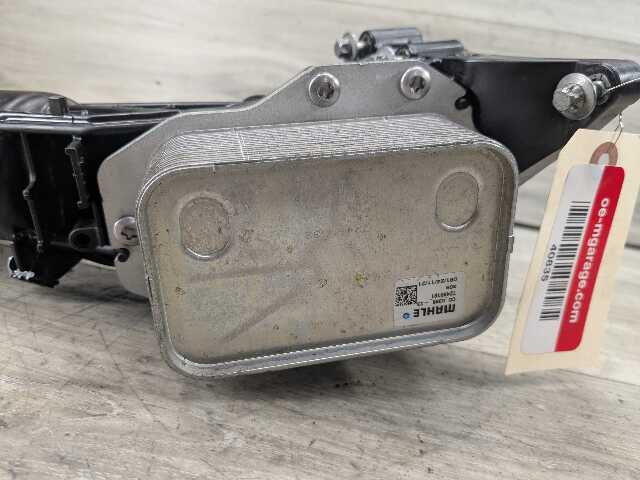 OEM BMW G01 G20 G22 G23 G26 G30 G42 330 430 X3 Engine B46 B48 Oil Filter Housing