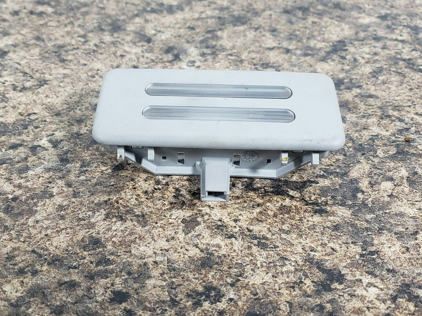 2006-2013 BMW 3 SERIES E90-91-92 INTERIOR MIRROR LIGHT OEM 6962011