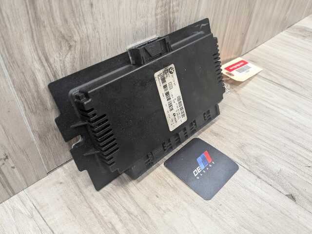 06-10 OEM BMW E90 E92 M3 328 335 AHL FRM II 2 Footwell Light Control Module