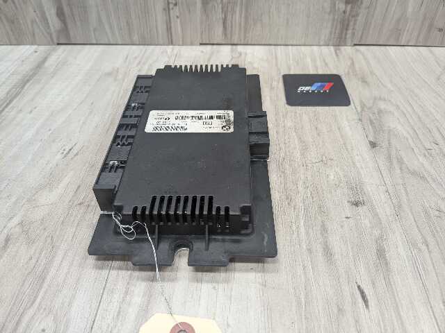 06-10 OEM BMW E90 E92 M3 328 335 AHL FRM II 2 Footwell Light Control Module