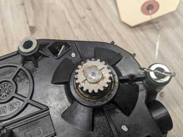 OEM BMW F02 F06 F10 F13 F16 F22 F30 F32 F36 F80 F82 Sunroof Glass Motor Drive