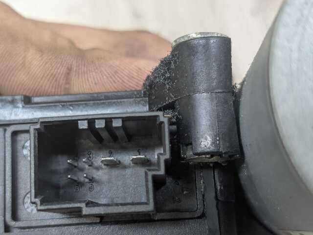 OEM BMW F02 F06 F10 F13 F16 F22 F30 F32 F36 F80 F82 Sunroof Glass Motor Drive