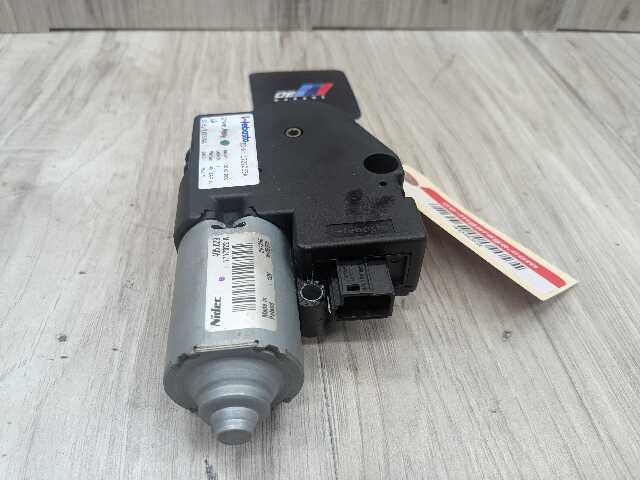 OEM BMW F02 F06 F10 F13 F16 F22 F30 F32 F36 F80 F82 Sunroof Glass Motor Drive