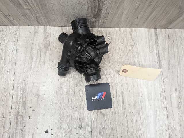 WAHLER BMW E70 E90 E92 E93 Engine N51 N52 N54 Water Coolant Thermostat Housing