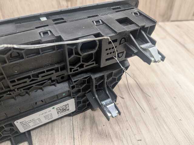 *16-22 OEM BMW G11 G12 740 750 760 AC Climate Panel Radio Control Switch CERAMIC