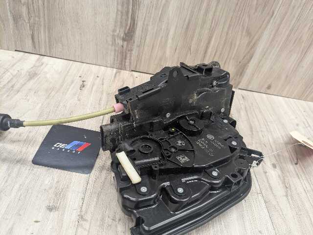 16-22 OEM BMW G11 G12 FRONT RIGHT PASSENGER Door Lock Latch Actuator SOFT CLOSE