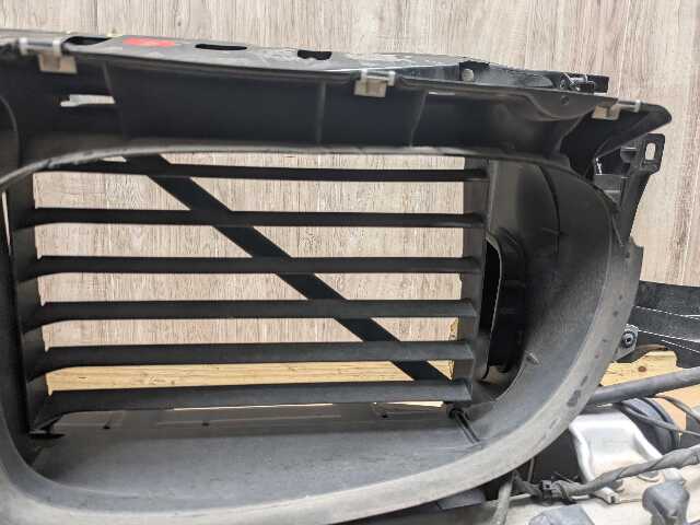 10-12 OEM BMW F01 F02 Alpina B7 Clip Panel Radiator Support Frame Core COMPLETE