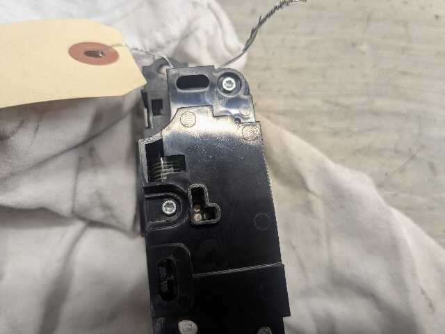 17-20 OEM BMW G30 G31 530 540 M550 Center Console Operating Unit Traction Switch