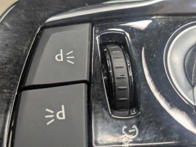 OEM BMW F90 G30 G32 530 540 M550 M5 Headlight Switch Control Panel Light Module