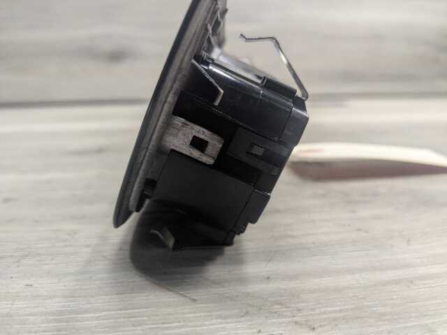 OEM BMW F90 G30 G32 530 540 M550 M5 Headlight Switch Control Panel Light Module