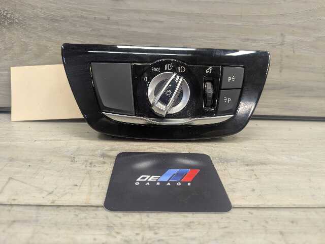OEM BMW F90 G30 G32 530 540 M550 M5 Headlight Switch Control Panel Light Module