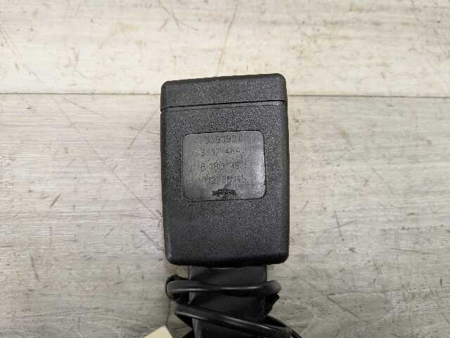 OEM BMW F90 G11 G12 G30 530 540 M550 750 M5 Front Left or Right Seatbelt Buckle