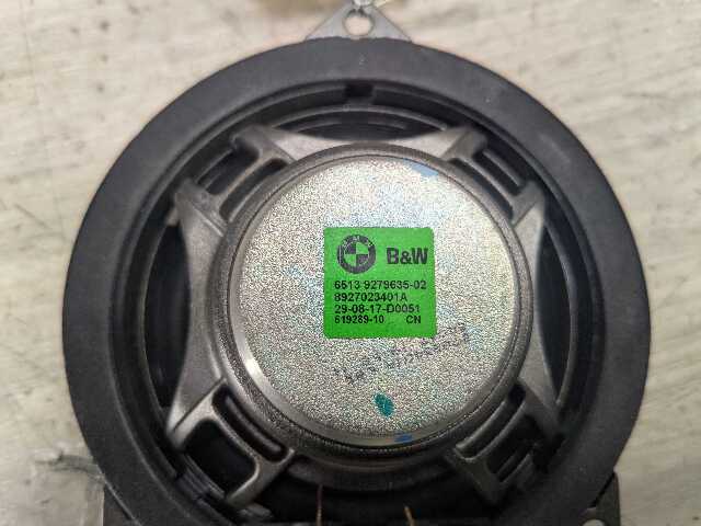 OEM BMW F90 G11 G12 G16 G30 M550 M5 M8 Mid Range Audio Speaker BOWERS & WILKINS