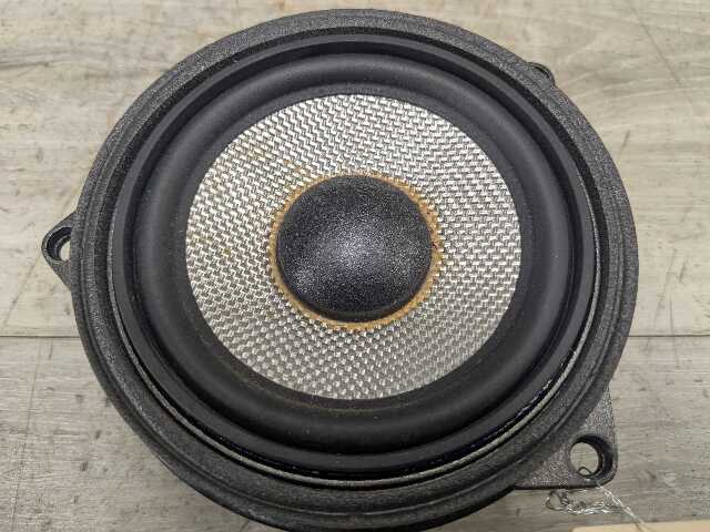 OEM BMW F90 G11 G12 G16 G30 M550 M5 M8 Mid Range Audio Speaker BOWERS & WILKINS