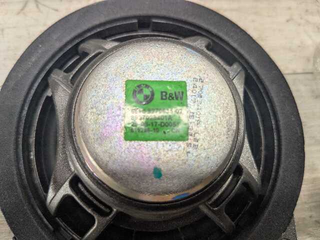 OEM BMW F90 G11 G12 G16 G30 M550 M5 M8 Mid Range Audio Speaker BOWERS & WILKINS