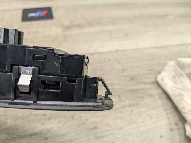 OEM BMW F22 F32 F82 F87 M2 M4 COUPE Left Driver Master Window Switch Power Fold