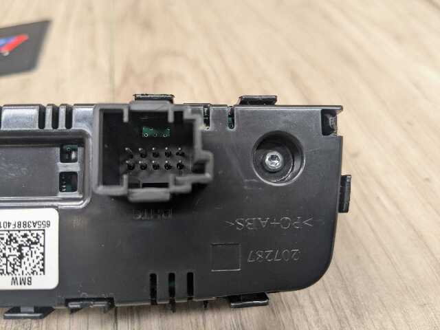 OEM BMW G20 G22 G23 G26 G42 G80 G82 AC Rear Heater Climate Control Switch Panel