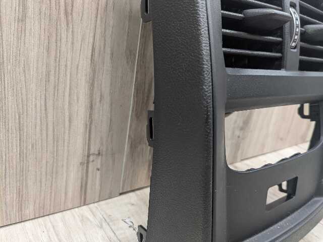 OEM BMW G20 G22 G23 G26 G80 G82 G83 M3 Rear AC Air Vent Panel Trim Cover Black