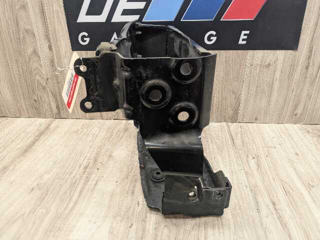 OEM BMW F90 F93 G12 G16 G30 M5 M8 Front Left Driver Radiator Support Bracket