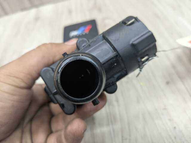 OEM BMW G01 G20 G22 G23 G26 G30 330 430 X3 Engine B46 Heater Water Switch Valve