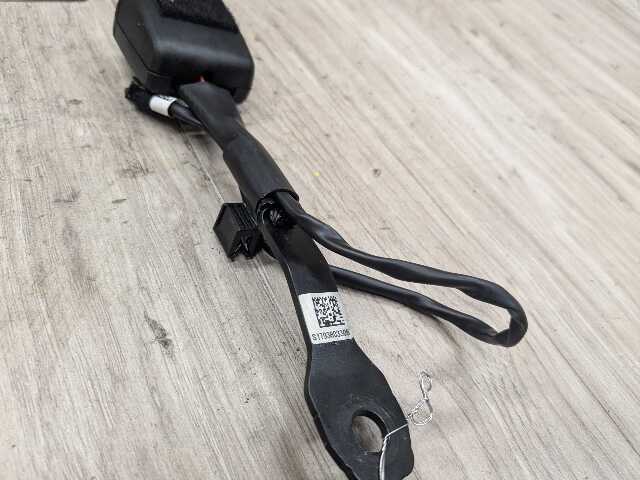 OEM BMW G22 G23 G42 G82 G83 G87 M2 M4 FRONT Left Right Seatbelt Seat Belt Buckle