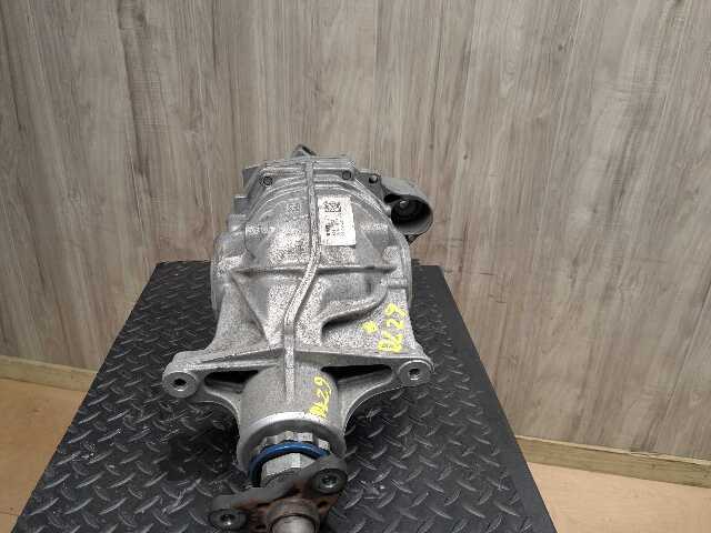 OEM BMW G20 G22 G23 G42 230 330 430 Rear Differential Gearbox Carrier 2.81 36K