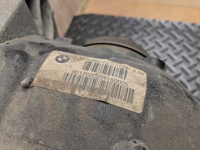 OEM BMW E82 E88 E92 E93 135 335 N54 N55 DCT Rear Differential Axle Carrier 2.56