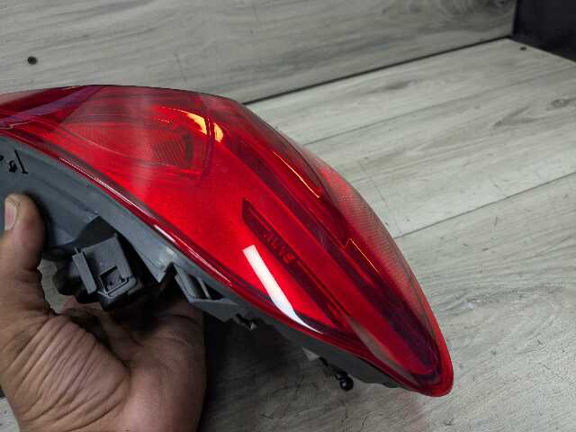 14-17 OEM BMW F32 F33 F36 F82 F83 M4 Rear Left Driver Side Outer Tail Light Lamp