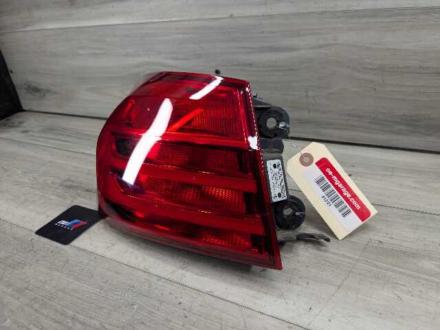 14-17 OEM BMW F32 F33 F36 F82 F83 M4 Rear Left Driver Side Outer Tail Light Lamp