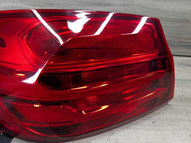 14-17 OEM BMW F32 F33 F36 F82 F83 M4 Rear Left Driver Side Outer Tail Light Lamp