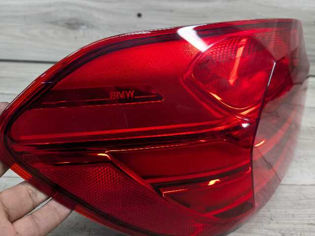 14-17 OEM BMW F32 F33 F36 F82 F83 M4 Rear Left Driver Side Outer Tail Light Lamp
