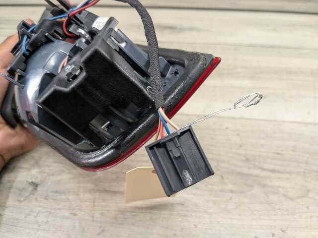 14-17 OEM BMW F32 F33 F36 F83 M4 Rear Right Passenger Inner Trunk Tail Light