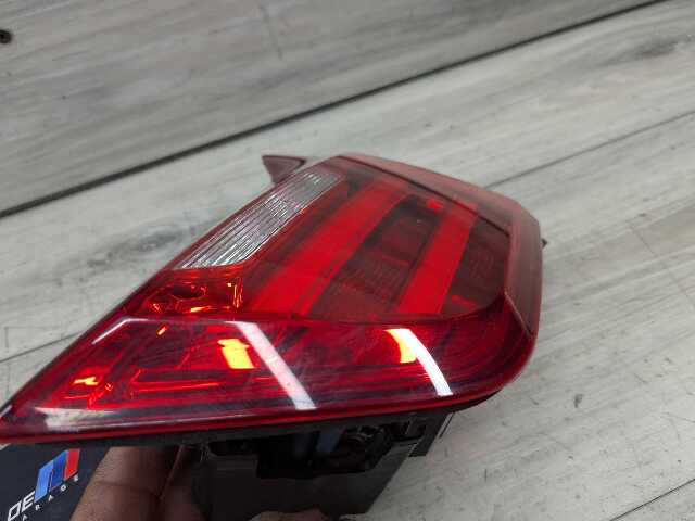 14-17 OEM BMW F32 F33 F36 F83 M4 Rear Right Passenger Inner Trunk Tail Light