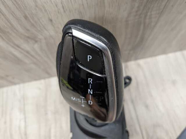 16-19 OEM BMW G11 G12 740 750 M760 B7 Automatic Gear Selector Shift Knob Shifter