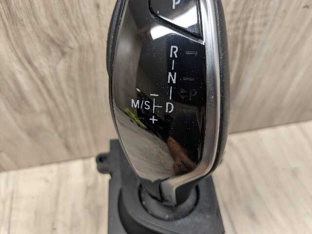 16-19 OEM BMW G11 G12 740 750 M760 B7 Automatic Gear Selector Shift Knob Shifter