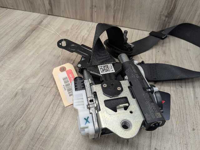 16-22 OEM BMW G11 G12 740 750 M760 Front Left Driver Seat Belt Retractor Black