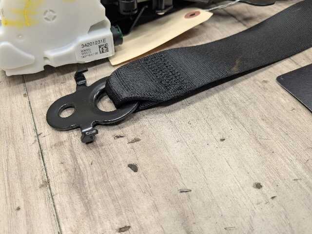 16-22 OEM BMW G11 G12 740 750 M760 Front Left Driver Seat Belt Retractor Black