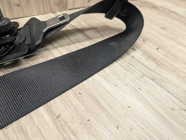 16-22 OEM BMW G11 G12 740 750 M760 Front Left Driver Seat Belt Retractor Black