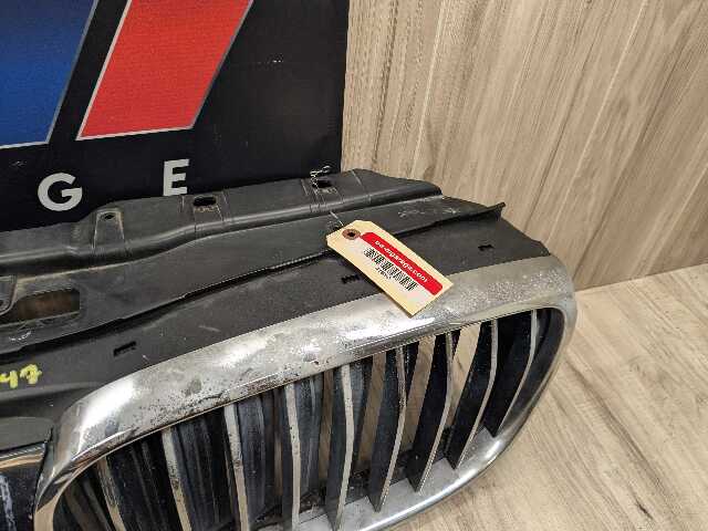 16-19 OEM BMW G12 740 750 M Front Upper Kidney Grille Air Flap Intake Shutter