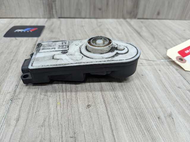 16-20 OEM BMW G11 G12 G30 Upper Kidney Grille Air Flap Intake Shutter Actuator