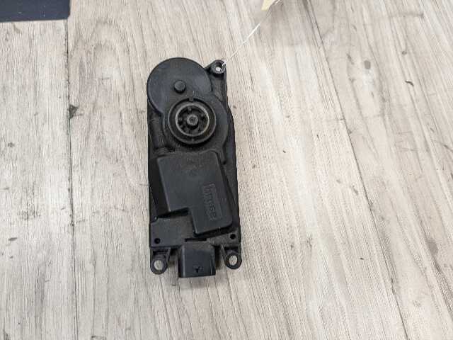 16-20 OEM BMW G11 G12 G30 Upper Kidney Grille Air Flap Intake Shutter Actuator