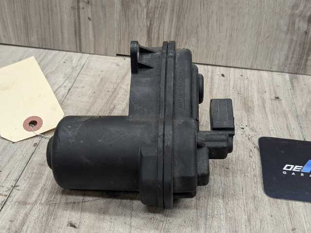 OEM BMW F90 G07 G12 G30 G80 G82 G83 M3 M4 M8 Rear Parking Brake Actuator Motor