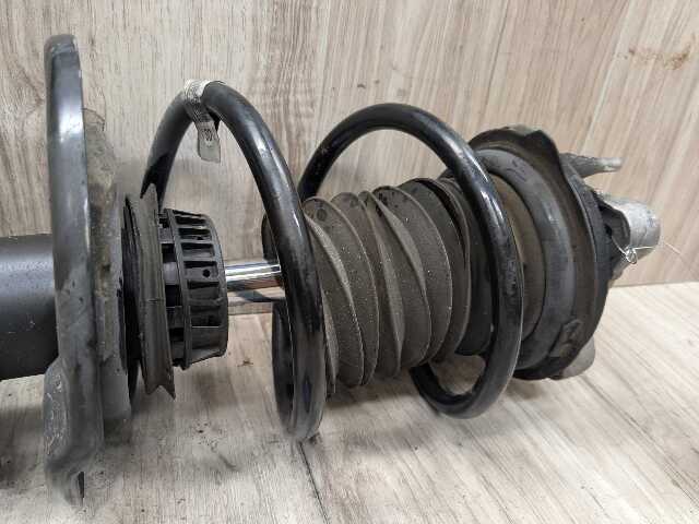 22-25 OEM BMW G42 230i RWD FRONT Left Driver Spring Strut Shock Absorber 36k