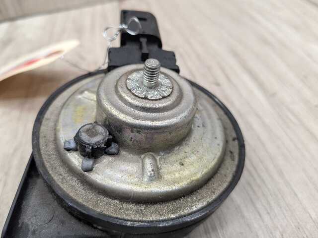 OEM BMW G20 G22 G23 G42 G87 M2 230 330 430 M240 M340 M440 HIGH Pitch Horn Siren
