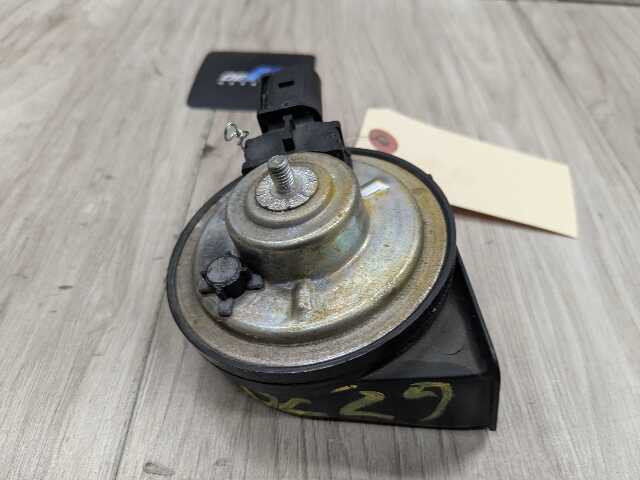 OEM BMW G20 G22 G23 G42 G87 M2 230 330 430 M240 M340 M440 LOW Pitch Horn Siren